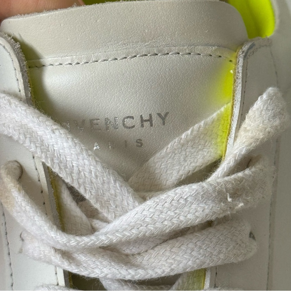 Givenchy White and Neon Green Sneakers, Size 39,5, Authentic - Picture 3 of 10